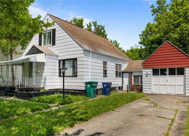 Property at 1934 Welch Ave, Niagara Falls, NY 14303, 3 beds, 1 bath