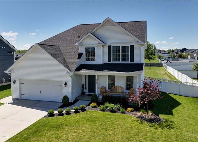Property at 4580 Carlyes Ct, Hamburg, NY 14075, 5 beds, 3.5 baths