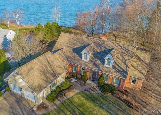 Property at 7131 Lakeshore Ter, Newfane, NY 14008, 3 beds, 4 baths