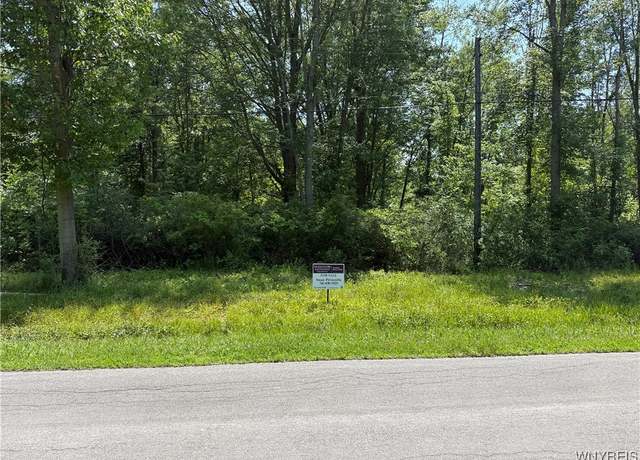 Property at 4720 Shadigee Rd, Wilson, NY 14108