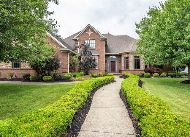 Property at 47 Nature Cove Ct, Amherst, NY 14221, 4 beds, 4.5 baths