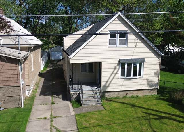 Property at 39 Ludwig Ave, West Seneca, NY 14224, 4 beds, 2 baths