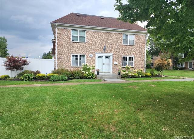 Property at 50 Carriage Dr #5, Orchard Park, NY 14127, 3 beds, 1.5 baths