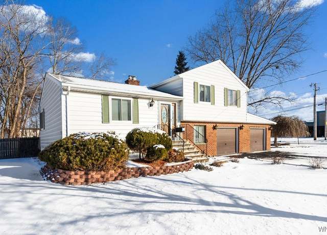 Property at 9420 Niemel Dr, Niagara Falls, NY 14304, 3 beds, 1.5 baths