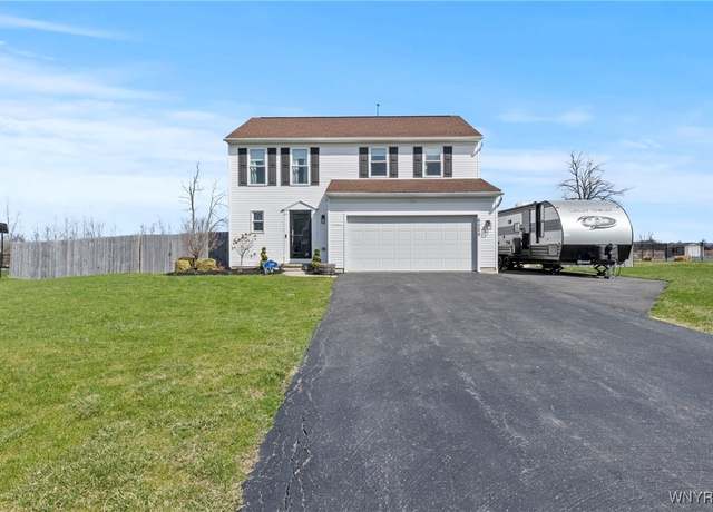 Property at 6529 Harvest Ridge Way, Lockport-town, NY 14094, 3 beds, 2.5 baths