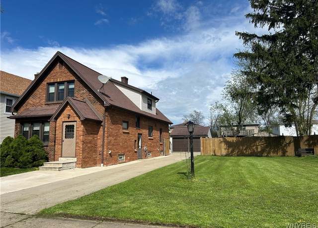 Property at 129 Wendel Ave, Tonawanda-town, NY 14223, 3 beds, 2 baths