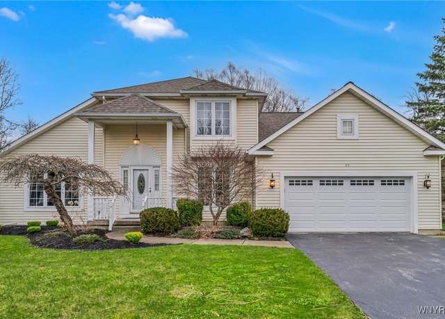Property at 20 Chestnut Cor, Lancaster, NY 14086, 3 beds, 2.5 baths