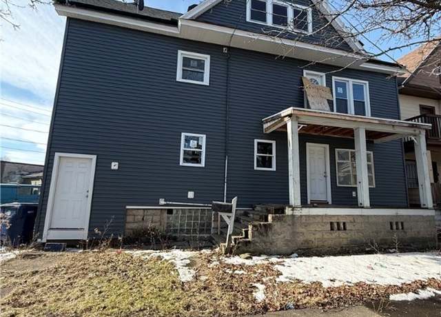 Property at 152 Good Ave, Buffalo, NY 14220, 6 beds, 2 baths