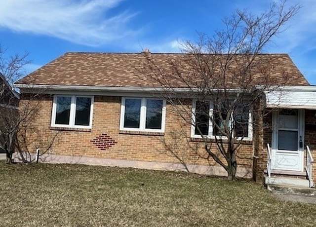 Property at 60 Seminole Pkwy, Cheektowaga, NY 14225, 3 beds, 1 bath