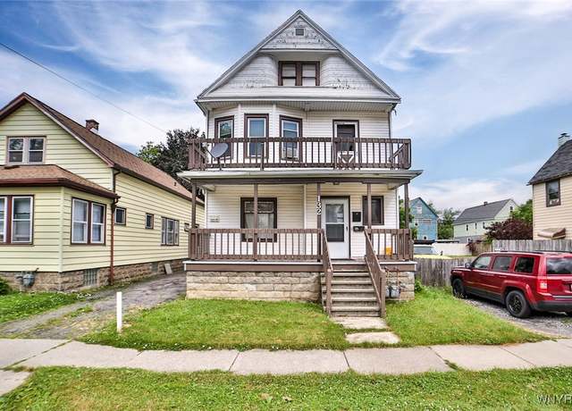Property at 132 Ryan St, Buffalo, NY 14210, 6 beds, 3 baths