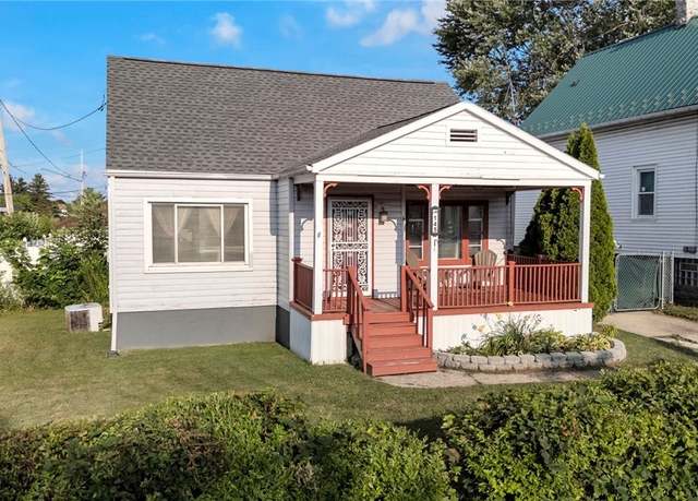 Property at 145 Hoerner Ave, Cheektowaga, NY 14211, 2 beds, 1 bath