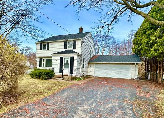 Property at 860 Mohawk St, Lewiston, NY 14092, 3 beds, 2 baths