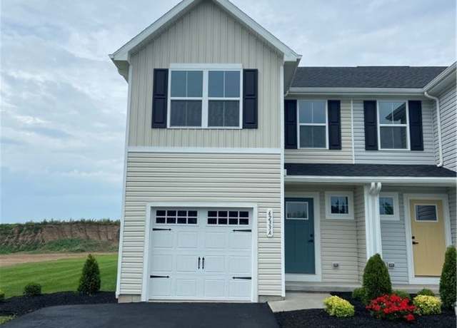 Property at 6233A Thornden Park Dr Unit A, Lockport Town, NY 14094, 3 beds, 2.5 baths