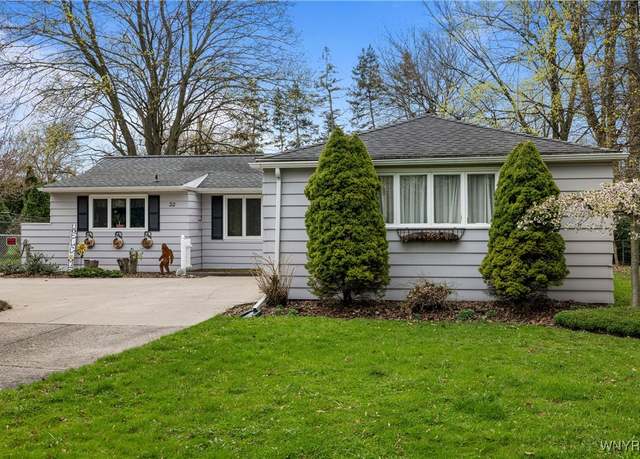 Property at 32 Lincoln Ave, Lockport-city, NY 14094, 2 beds, 2 baths