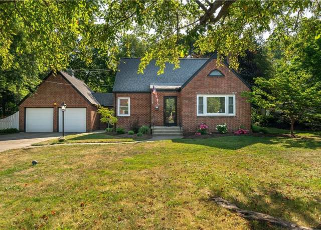 Property at 59 S Lincoln Ave, Orchard Park, NY 14127, 3 beds, 1.5 baths
