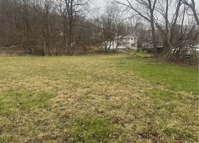 Property at 210 Jackson St, Lockport-city, NY 14094