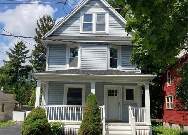 Property at 73 Ransom St, Lockport-city, NY 14094, 5 beds, 1.5 baths