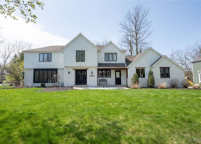 Property at 14 Wynngate Ln, Amherst, NY 14221, 5 beds, 2.5 baths
