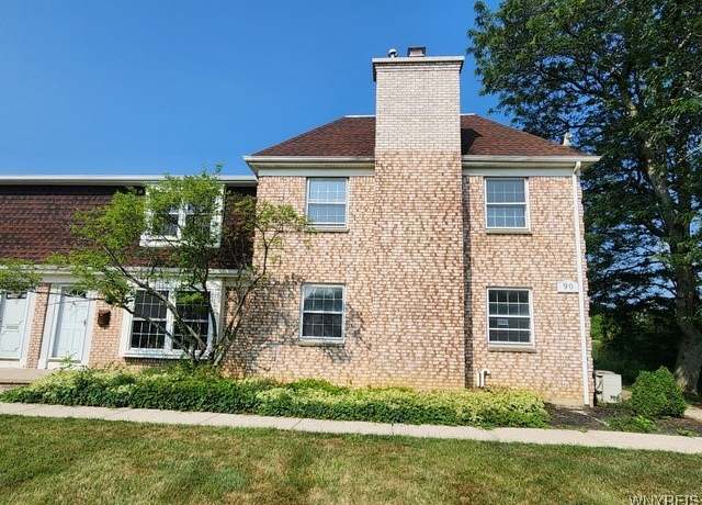 Property at 90 Carriage Dr #8, Orchard Park, NY 14127, 3 beds, 2.5 baths