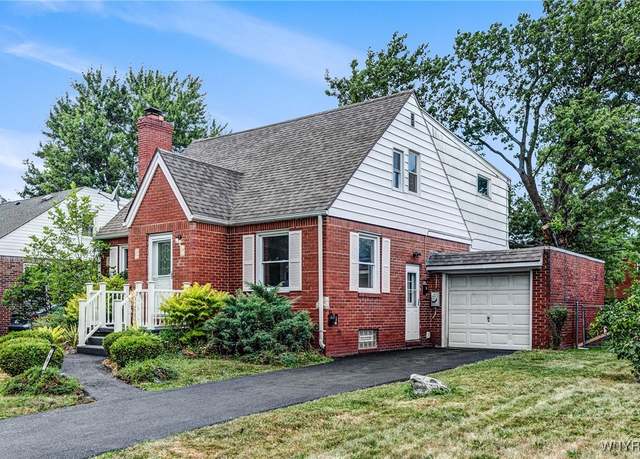 Property at 48 Cedar Rd, Cheektowaga, NY 14215, 4 beds, 1 bath