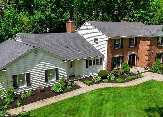 Property at 150 Briarhill Rd, Amherst, NY 14221, 5 beds, 4 baths
