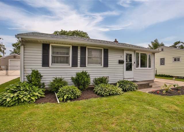 Property at 37 Rosary Blvd, Cheektowaga, NY 14225, 3 beds, 1 bath