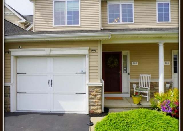 Property at 114 Slate Bottom Dr, Lancaster, NY 14043, 2 beds, 1.5 baths