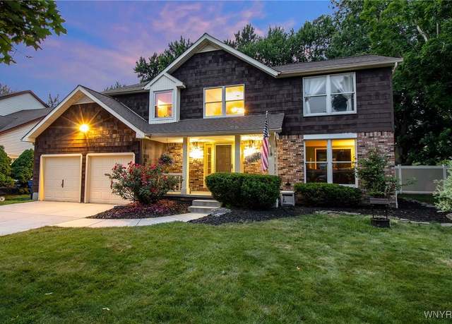 Property at 7 Shalamar Ct, Amherst, NY 14068, 4 beds, 2.5 baths