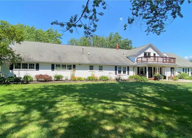 Property at 4962 S Freeman Rd, Orchard Park, NY 14127, 6 beds, 5.5 baths