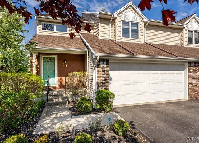 Property at 38 Northwood Dr, Lancaster, NY 14043, 2 beds, 1.5 baths