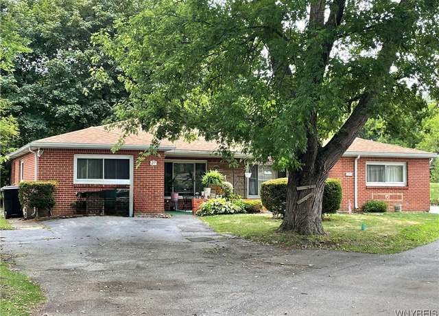 Property at 25 - 27 Cadet Cir, Lancaster, NY 14086, 4 beds, 2 baths