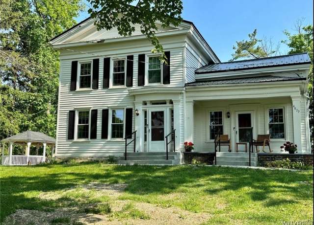 Property at 4879 California Rd, Orchard Park, NY 14127, 6 beds, 2.5 baths