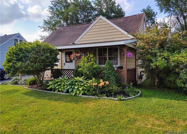 Property at 141 Fairvale Dr, Cheektowaga, NY 14225, 3 beds, 2 baths