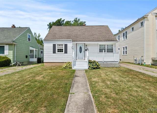 Property at 329 Hamilton Blvd, Tonawanda, NY 14217, 3 beds, 1.5 baths