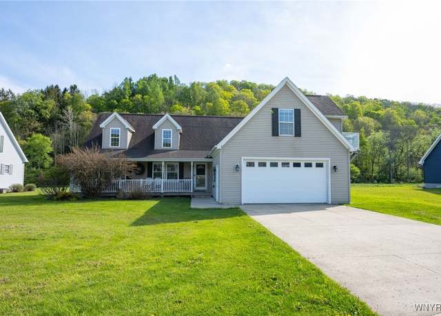 Property at 11 Elk Creek Dr, Ellicottville, NY 14731, 6 beds, 4 baths