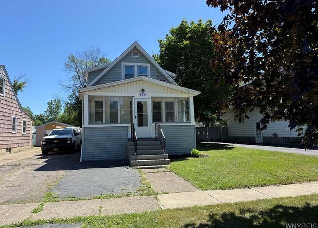 Property at 737 92nd St, Niagara Falls, NY 14304, 3 beds, 1 bath