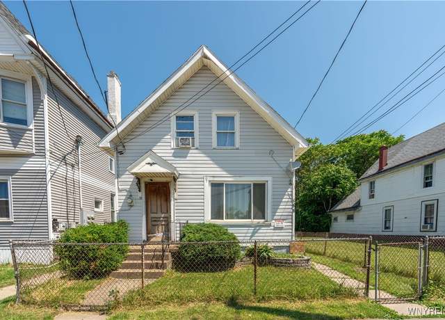 Property at 166 Elk St, Buffalo, NY 14210, 6 beds, 2 baths