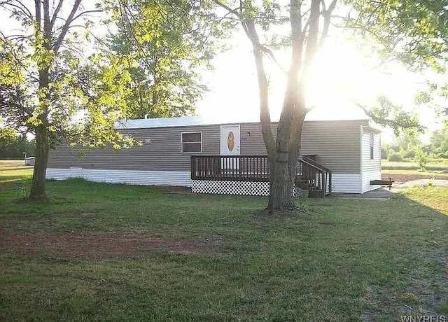 Property at 2125 County Line Rd, Yates, NY 14012, 3 beds, 1 bath