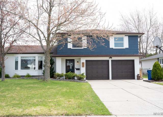 Property at 125 Foxpoint St W, Amherst, NY 14221, 3 beds, 2.5 baths