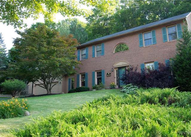 Property at 8305 Crimson King Cir, Lysander, NY 13027, 4 beds, 3 baths