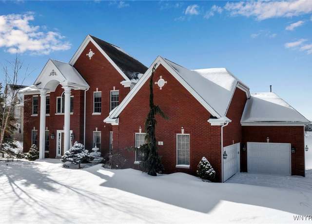 Property at 8 Kingfisher Ct, Orchard Park, NY 14127, 4 beds, 3.5 baths