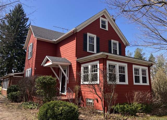 Property at 9534 Jennings Rd, Eden, NY 14057, 3 beds, 1.5 baths