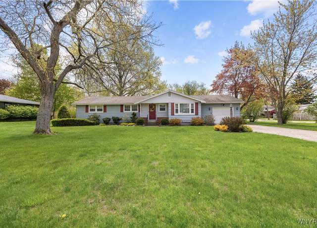 Property at 68 Sunset Blvd, Evans, NY 14006, 4 beds, 1.5 baths