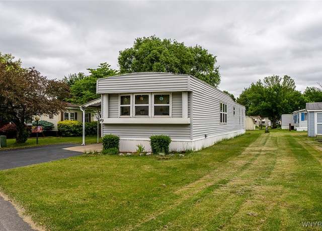 Property at 49 Lorraine Pl, West Seneca, NY 14224, 2 beds, 2 baths