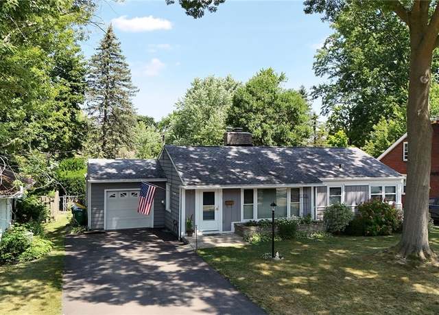 Property at 58 Parkside Ave, Hamburg, NY 14075, 2 beds, 1 bath