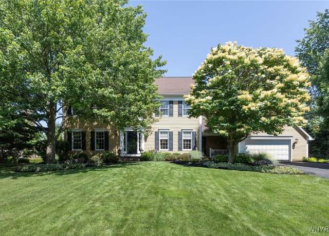 Property at 43 Braunview Way, Orchard Park, NY 14127, 4 beds, 2.5 baths