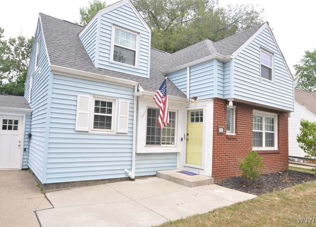 Property at 246 Lorfield Dr, Amherst, NY 14226, 4 beds, 2 baths