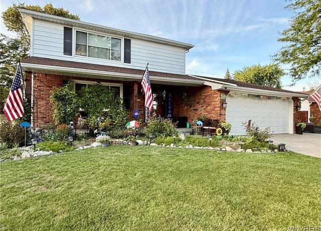 Property at 132 N Prince Dr, Cheektowaga, NY 14043, 4 beds, 2 baths