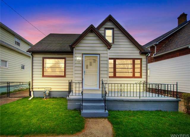 Property at 94 Ridge Park Ave, Cheektowaga, NY 14211, 3 beds, 1 bath