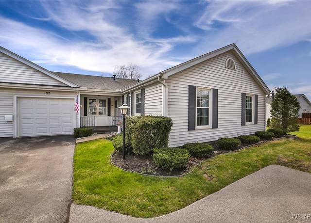 Property at 82 Stepping Stone Ln, Orchard Park, NY 14127, 2 beds, 1.5 baths
